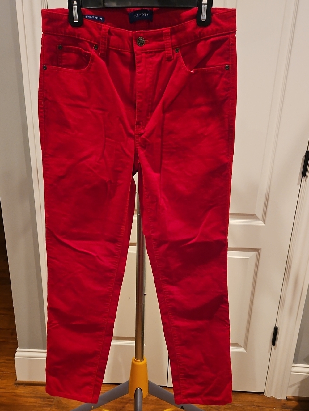 Talbots Red Women's Straight-Leg Baby Corduroy Size 6